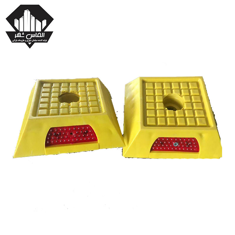 معرفی گل میخ ترافیکی